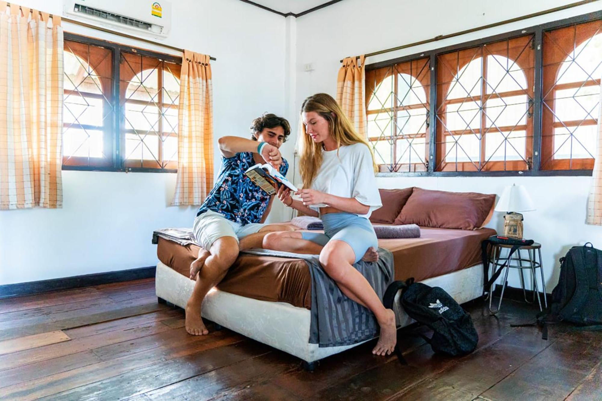 Bodega Koh Pha Ngan Beach 通萨拉 外观 照片